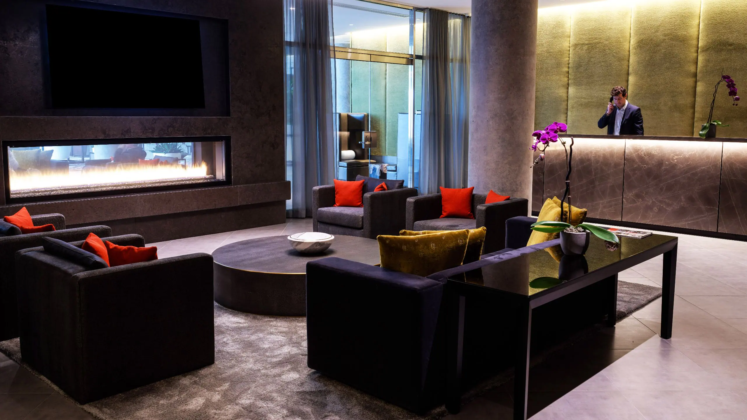 TORDH-P0055-Lobby-Vip-Check-In.16x9.jpg