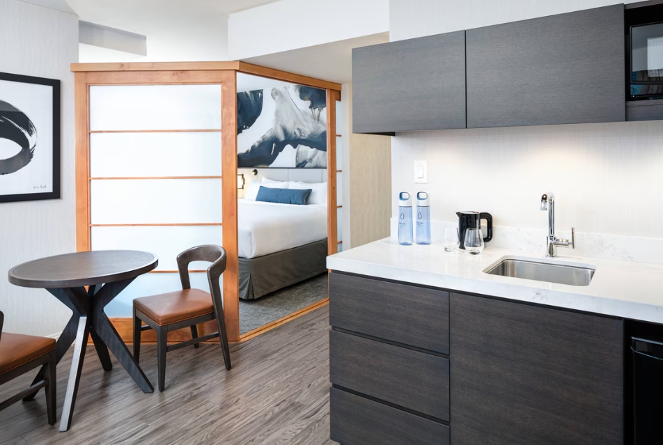 1 King, Sofa bed, City view-Delta Hotels & Suites
