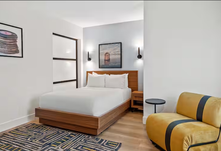 1 Full Bed with Peloton Bike-The Anthem Los Angeles Stadium District, Tapestry By Hilton