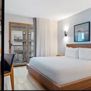 1 King Bed Premier Room Balcony-The Anthem Los Angeles Stadium District, Tapestry By Hilton