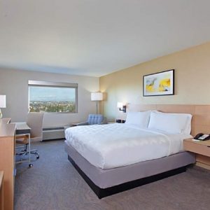 1 King Bed, Hearing/Mobility Accessible-Holiday Inn Los Angeles - LAX Airport